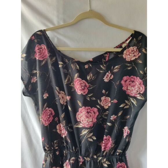 Mimi Chica Floral Elastic Waist Romper Short Sleeve Black Womens Size‎ Medium - Picture 2 of 10
